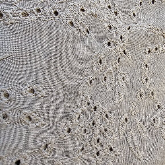 BUNDLE OF 2- Short Sleeve Tees- Sz Large - Picture 10 of 10